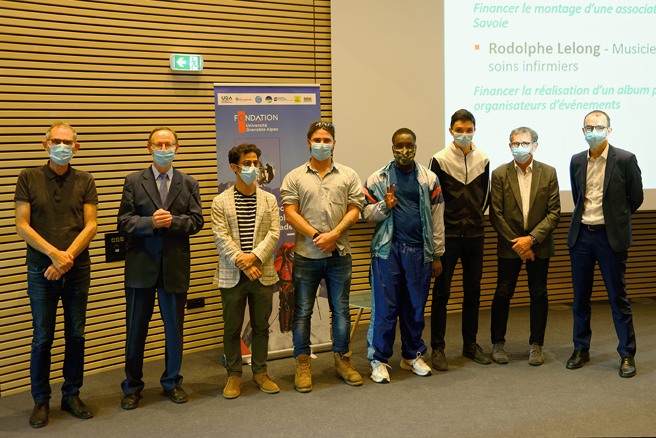 Lauréats AHN des bourses COUP DE POUCE 2021 de la Fondation UGA Lauréats AHN des bourses COUP DE POUCE 2021 de la Fondation UGA
