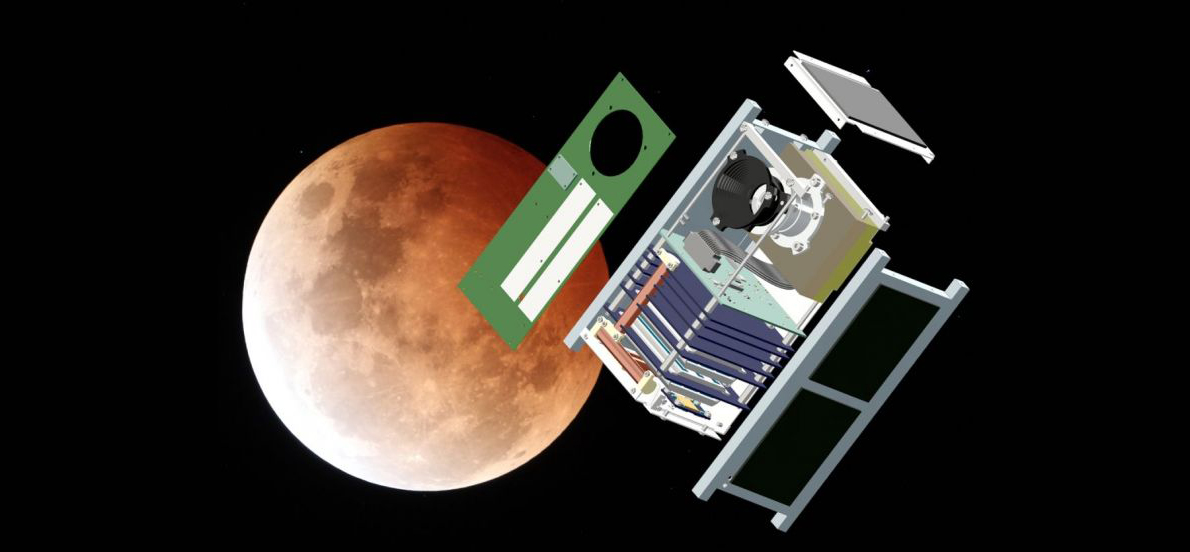 Vue éclatée d’AMICal Sat devant la Lune © CSUG